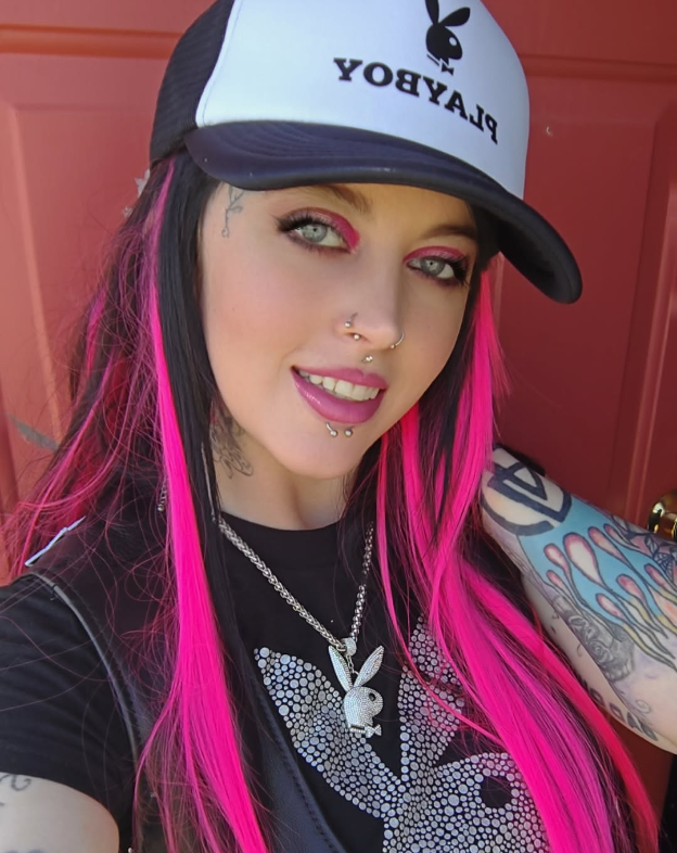 JadeRose Roman