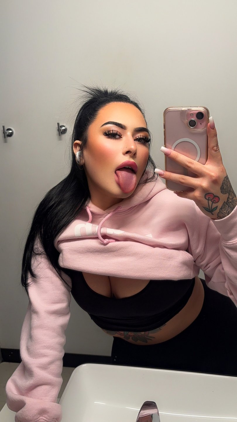 Mona Lott
