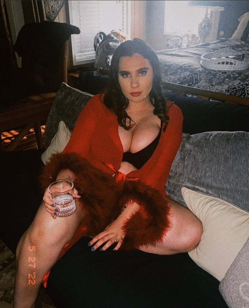 Ashley 