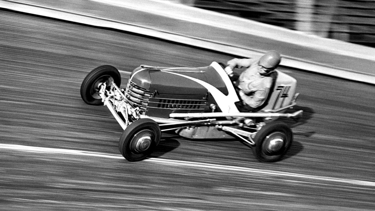 America’s Love of Fast Cars Is Rooted in the Dangerous Days of Prohibition