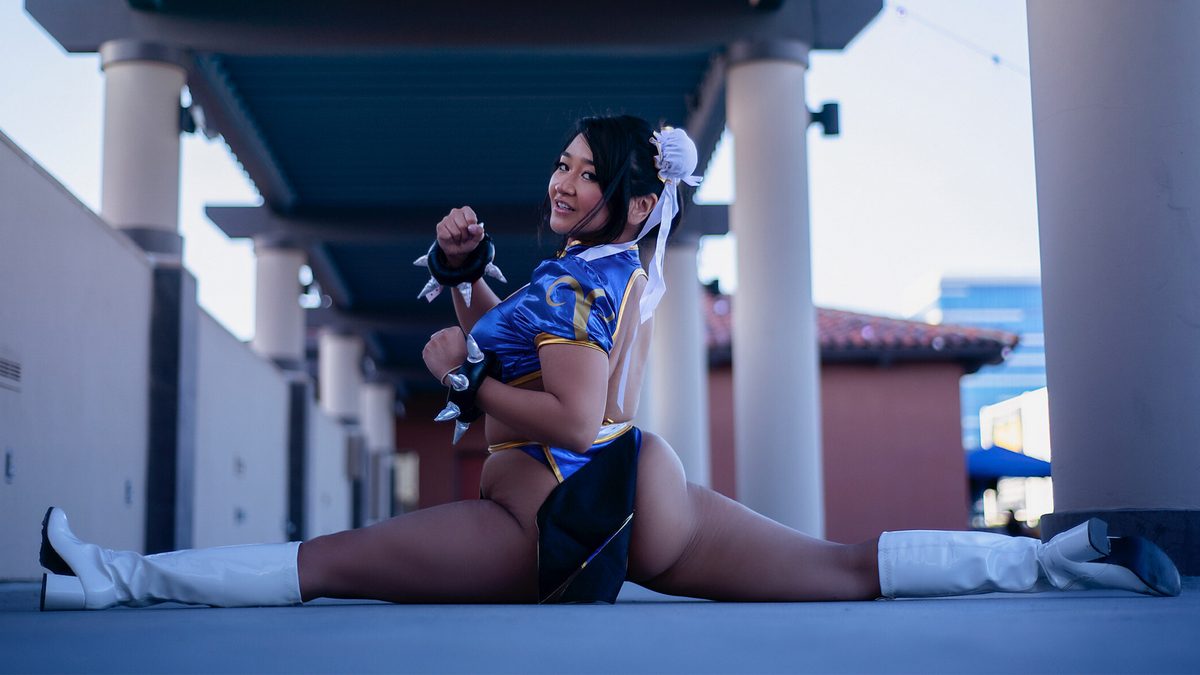 Chun-Li cosplay