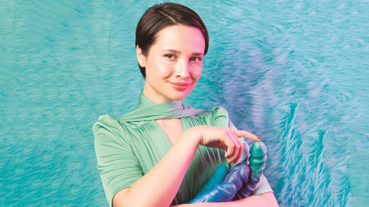 Dear Playboy Advisor: How Do I Achieve My Dildo Dreams?