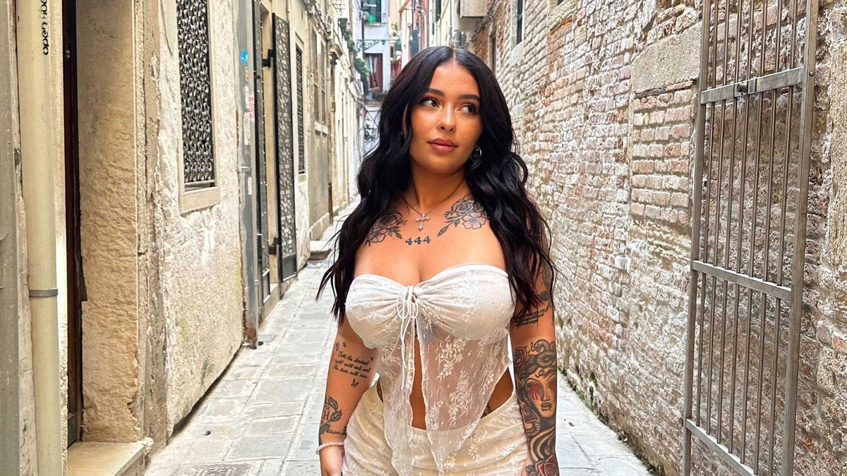 Danielle Cohn Gives Rome a Big Chef’s Kiss