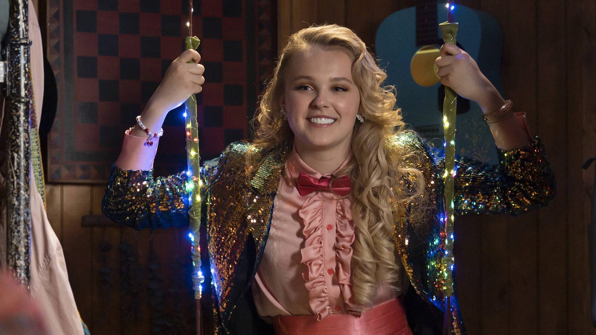 filmstill JOJO SIWA High School Musical: The Musical - The Series