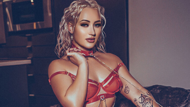 How Paige Jade Spoils Her Valentine’s Crush