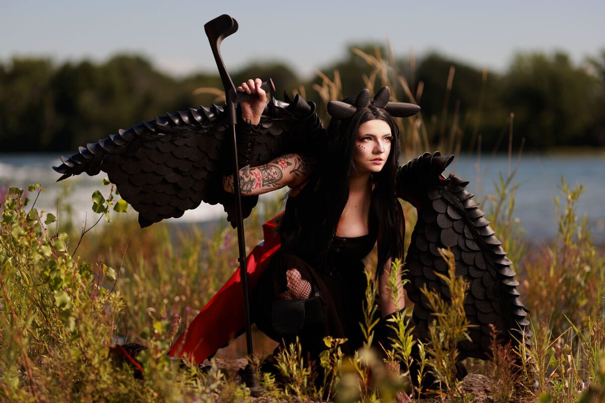 Gaby as Toothless from How to Train Your Dragon