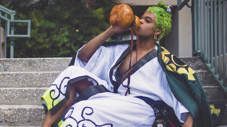 You’ll Treasure Jihatsu’s Roronoa Zoro Cosplay