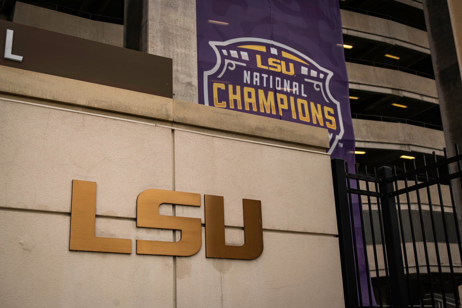 LSU cuts ties with Brian Kelly amid disastrous 2025 season