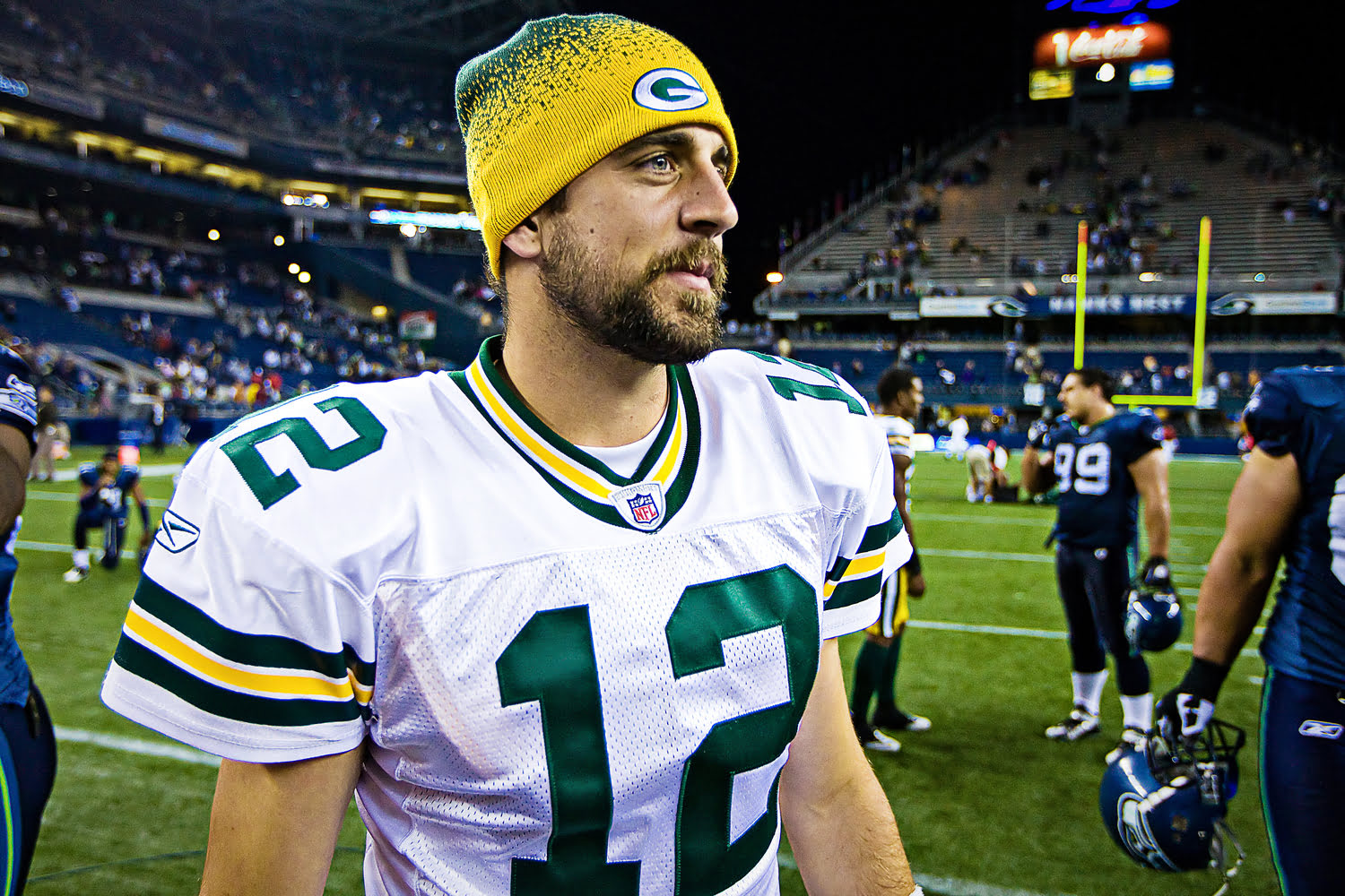 Aaron Rodgers reveals retirement plans amid comeback season with Steelers