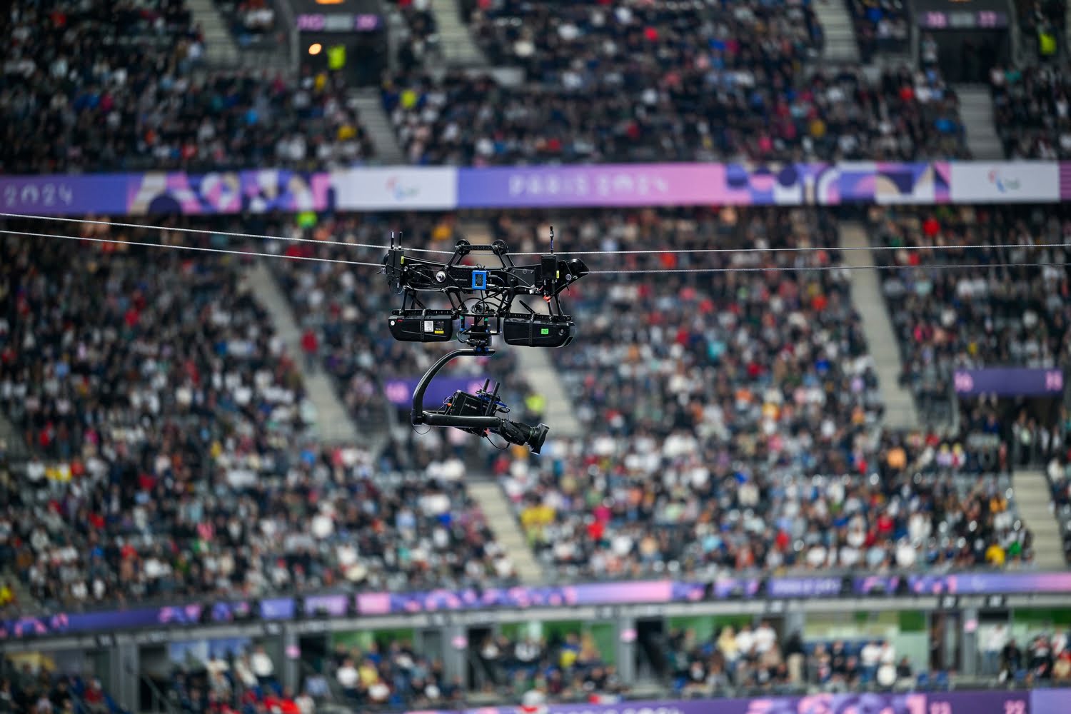 NFL Camera Wires Stir Controversy in Week 5 Games