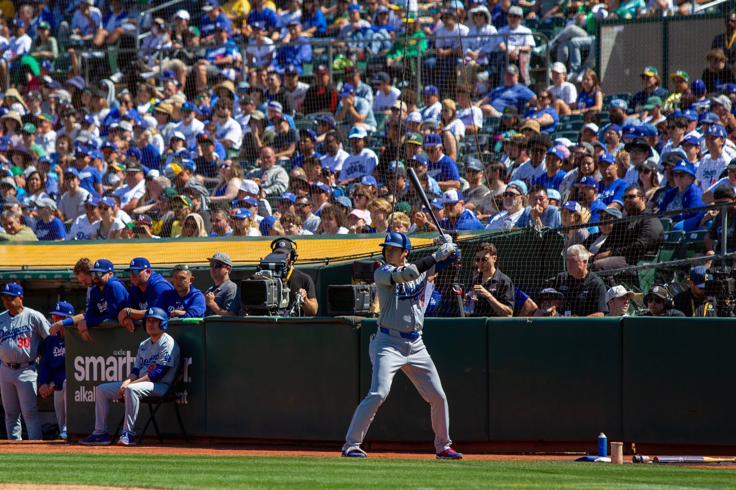 Dodgers & Blue Jays Play Historic World Series Game 3