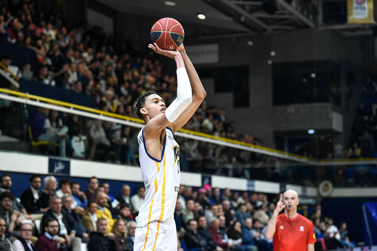 NBA Picks for Bucks, OKC & Spurs & 3 Player Props