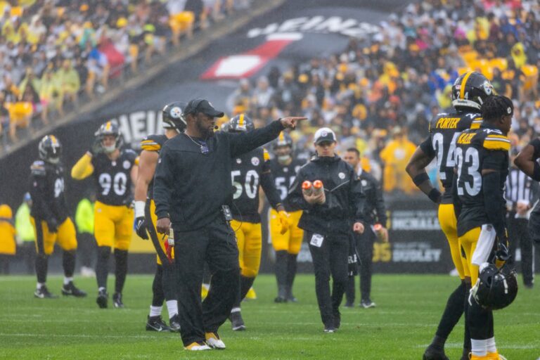 Steelers Dominate Dolphins on Monday Night Football to Strengthen AFC North Lead