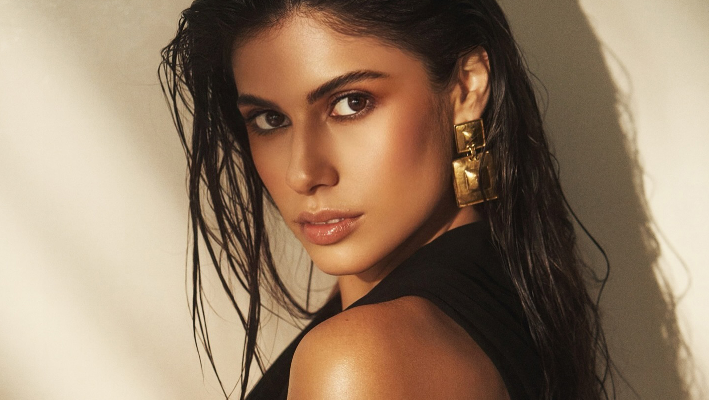 Inside Cover Winner Ines Trocchia Returns to Playboy