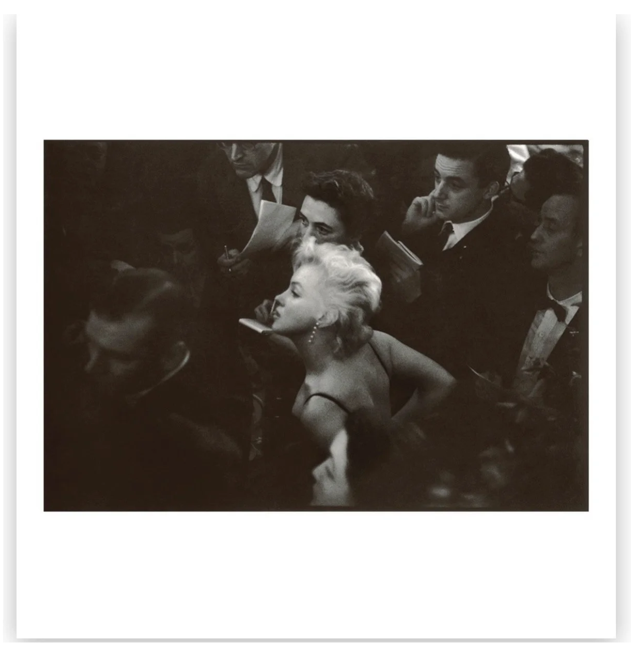 You Can Now Collect These Rare Photos Of Marilyn Monroe From the 60s 