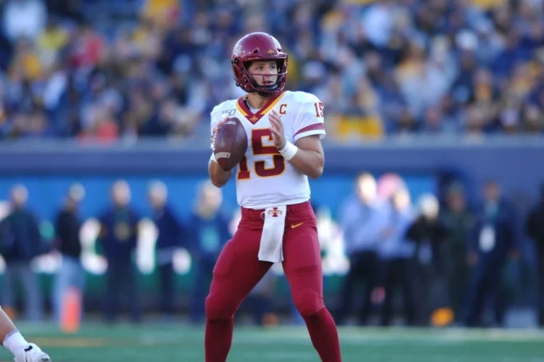 Purdy Outlasts Williams in 49ers vs Bears Showdown
