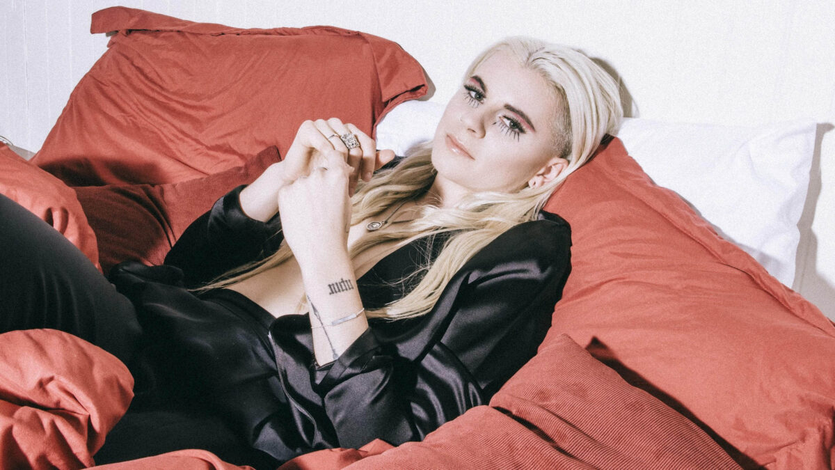 2018_Digital_LynnGunn_Byrnes_16.jpg