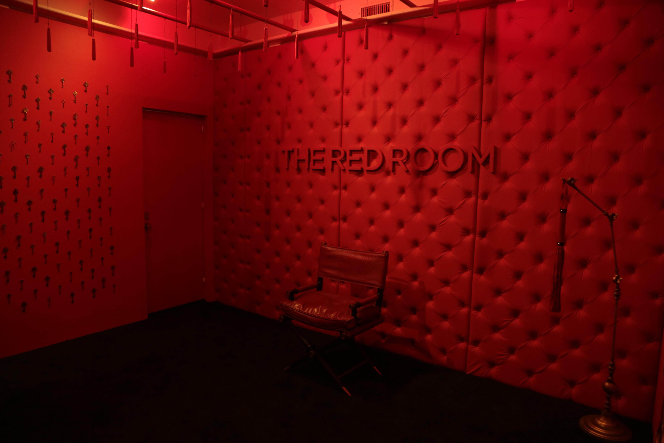 50-shades-pop-up-182-asset-1-full.jpg