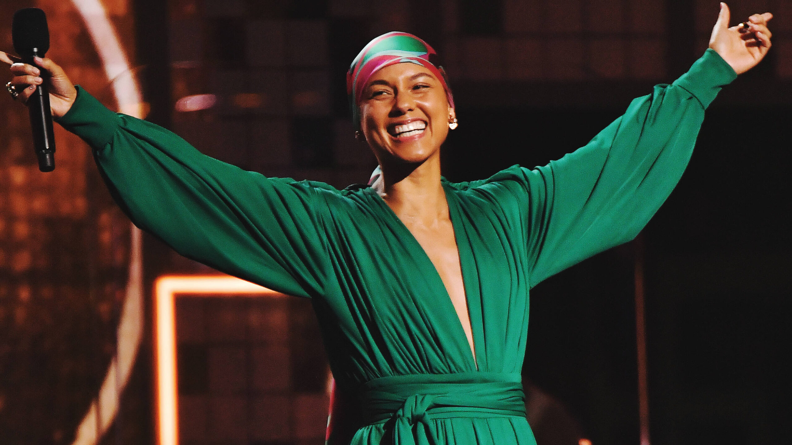 Alicia-keys_grammy_EMBED.jpg