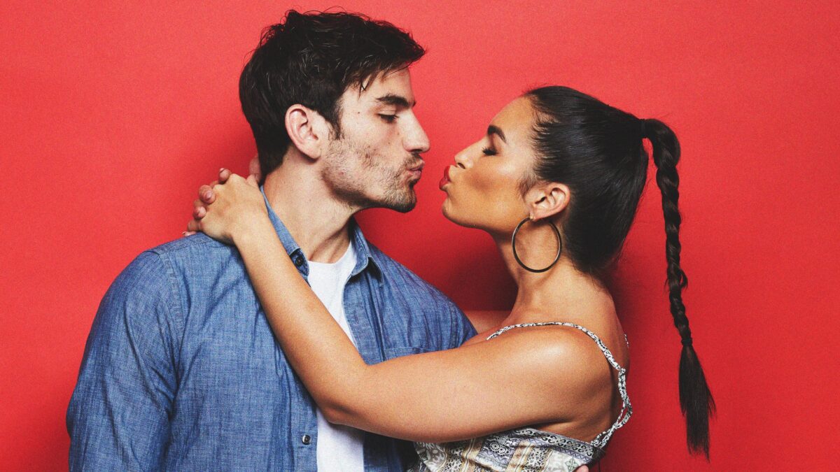 Ashley-Iaconetti_Jared-Haibon_16x9.jpg
