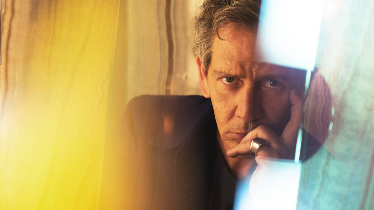 Ben-Mendelsohn_the-captain_16x9.jpg