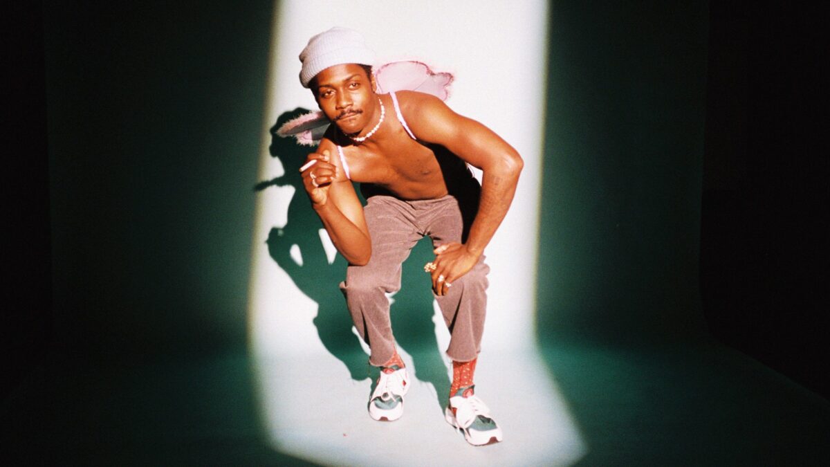 Channel Tres by Clare Gillen 16x9