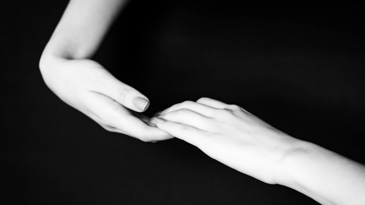 Female-Friendship-Not-A-Stepping-Stone_16x9.jpg
