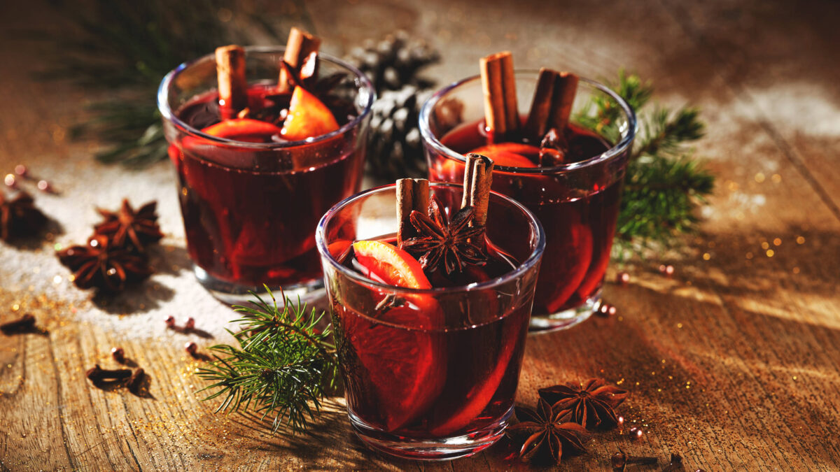 Hot-Cocktails_16x9.jpg