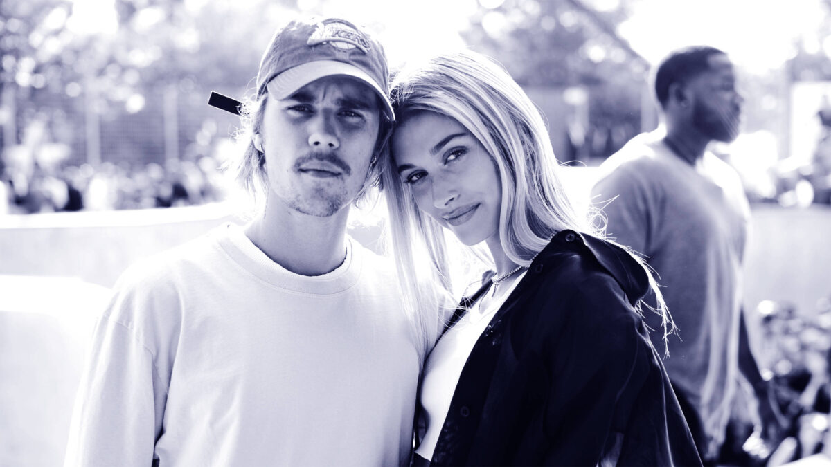Justin-Bieber-Hailey-Baldwin03_16x9.jpg