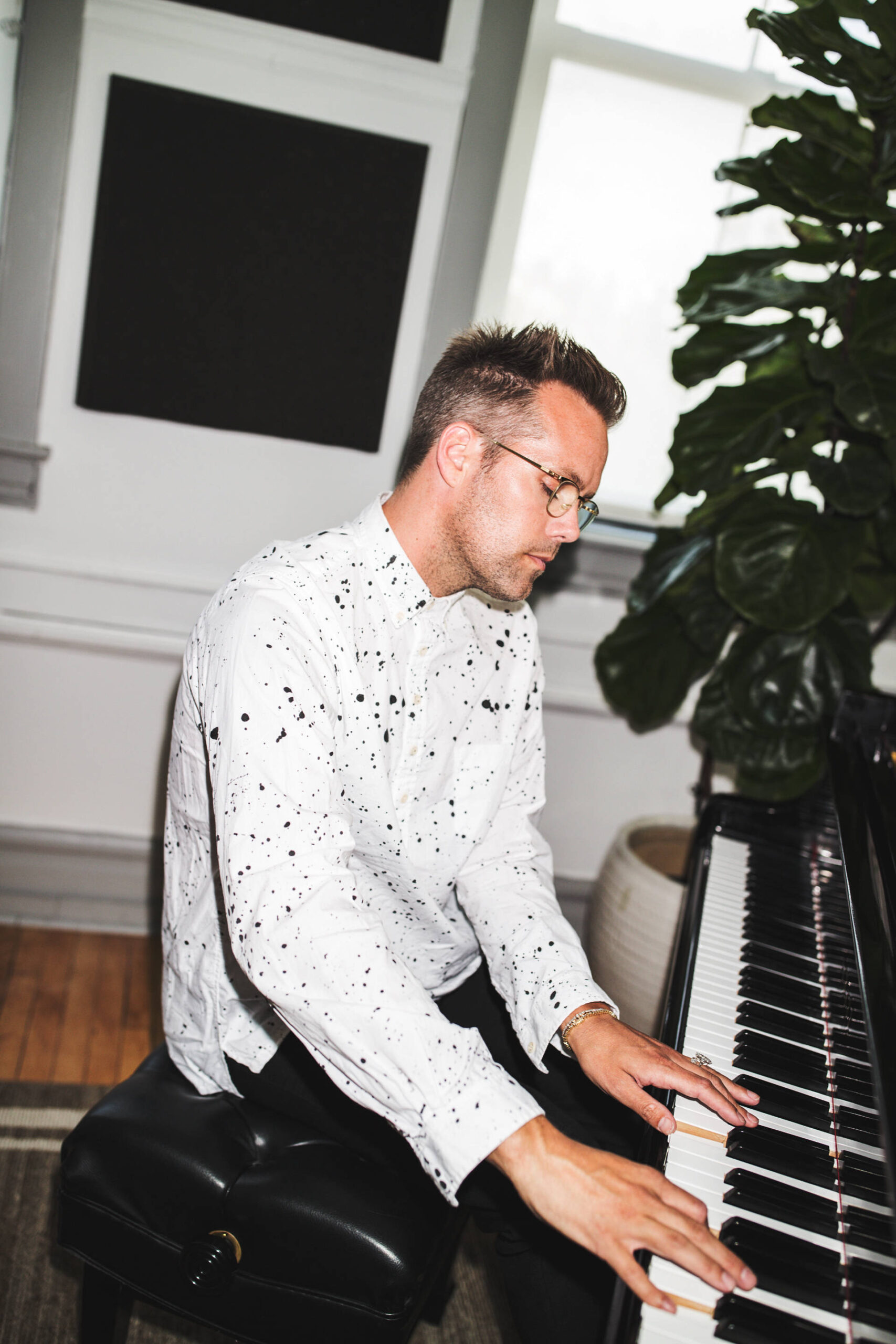 Justin-Tranter_playboy_gigital_(05A).jpg