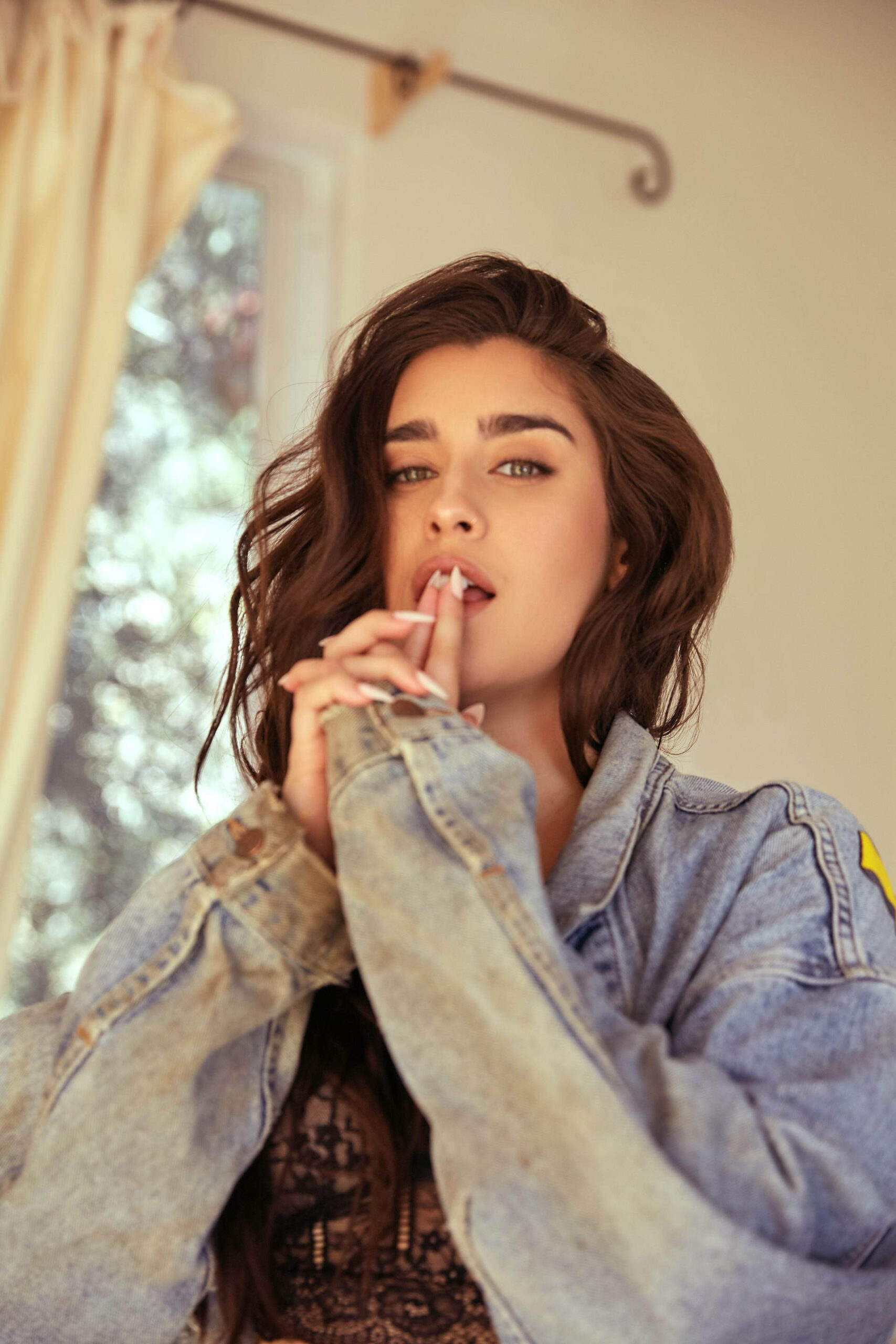LaurenJauregui_AliMitton_(06).jpg
