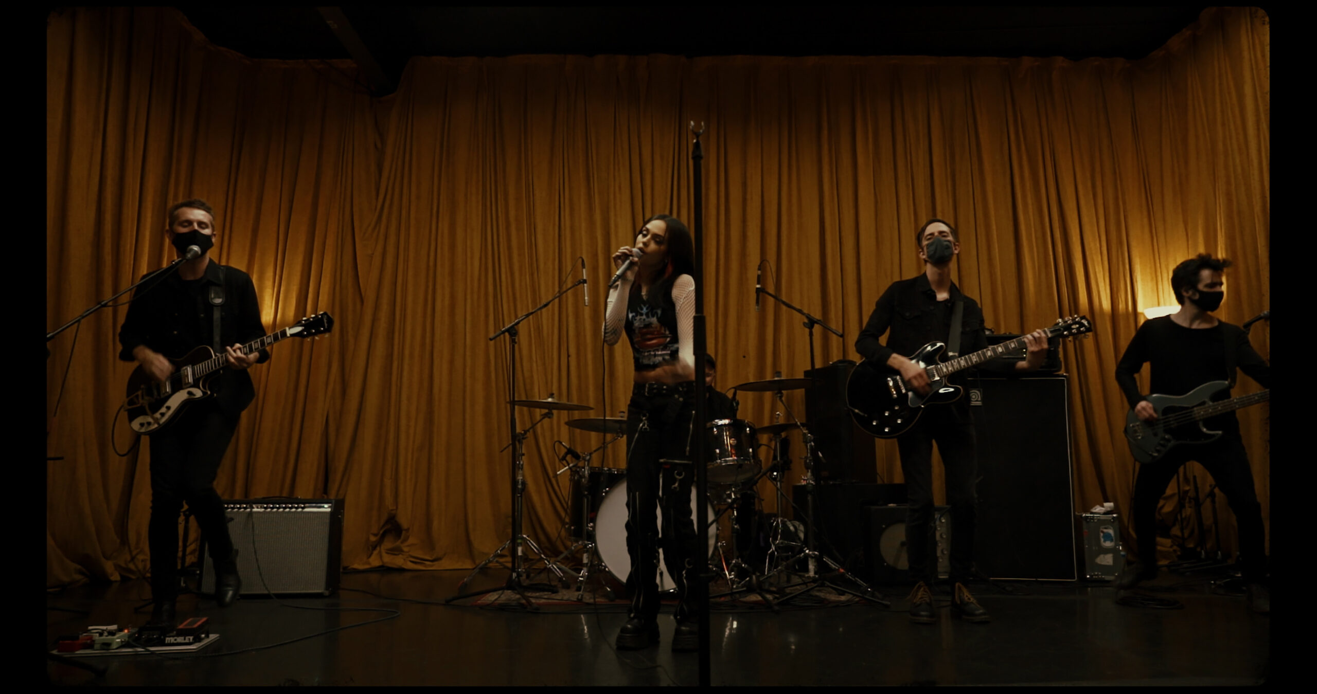 World Premiere: "Knife Under My Pillow" Video