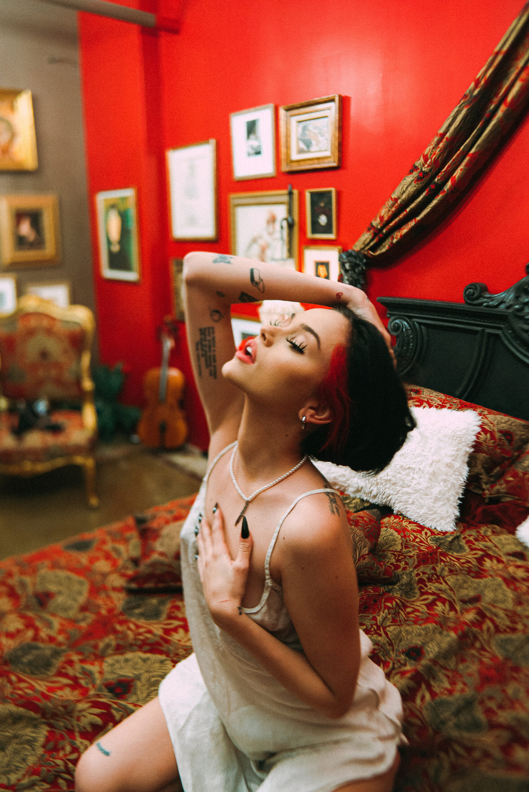 Maggie-Lindemann embed03B