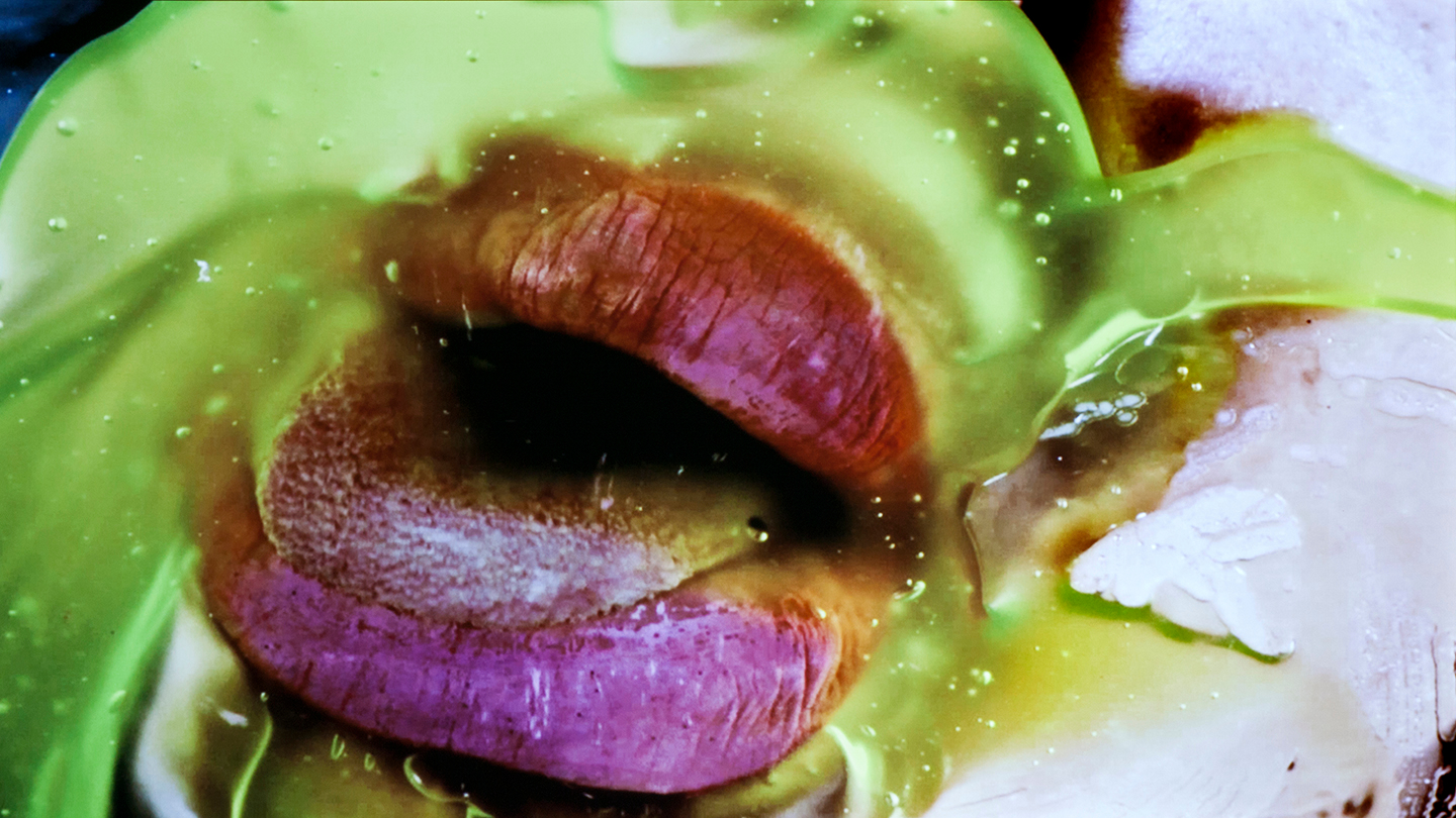 Marilyn-Minter new gpc still 1 embed05