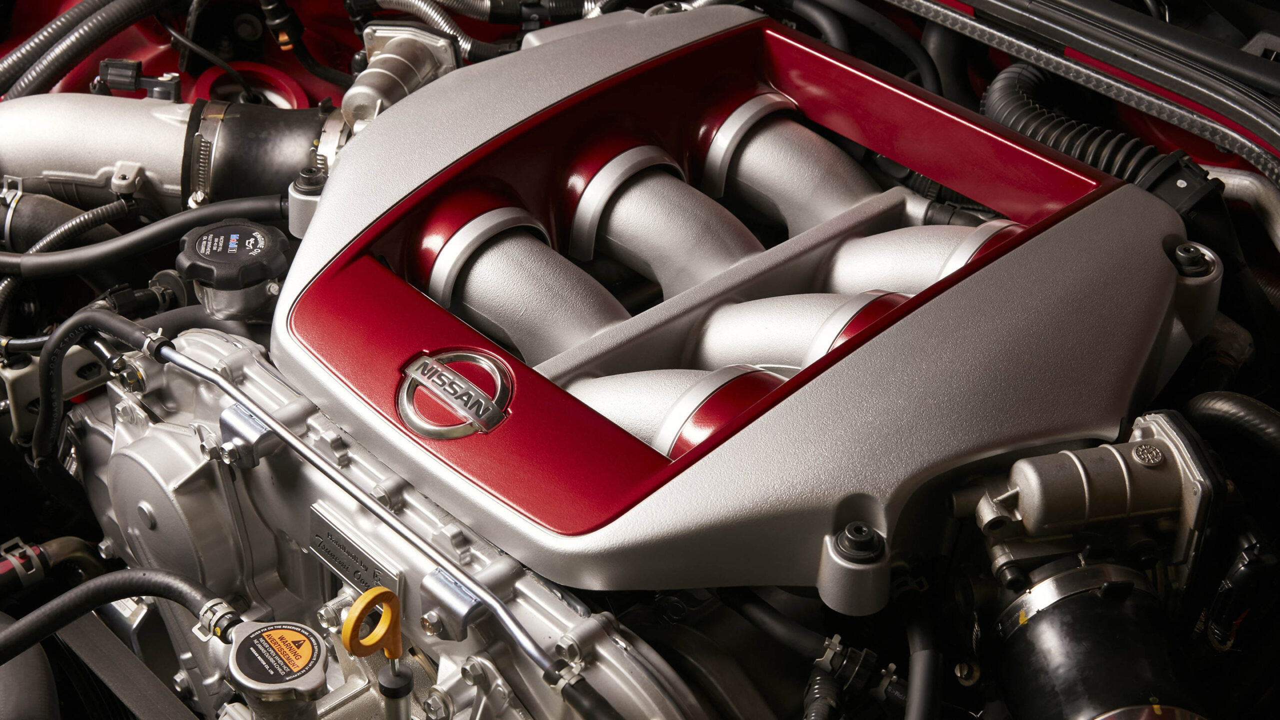 Nissan-GT-R_embed(2).jpg