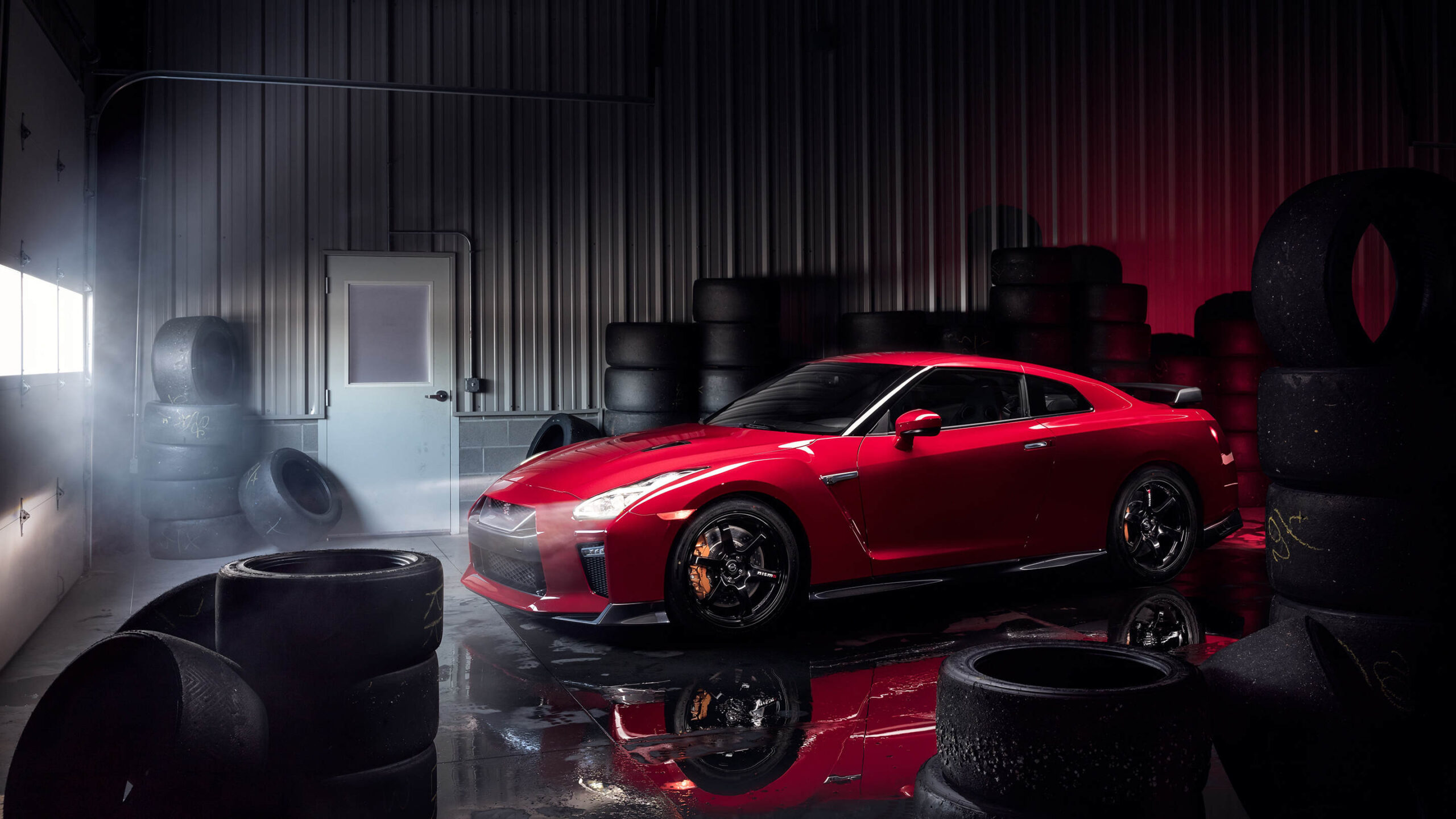 Nissan-GT-R_embed(3).jpg