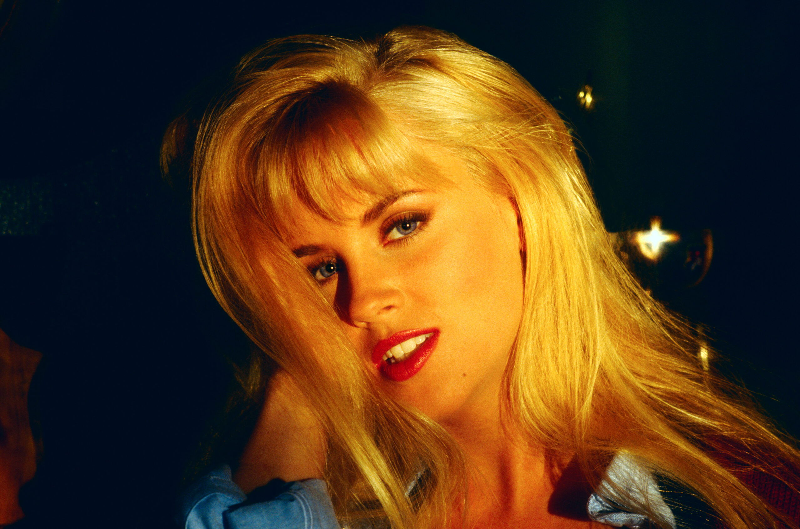 Playboy-Jenny-McCarthy-Gallery embed04