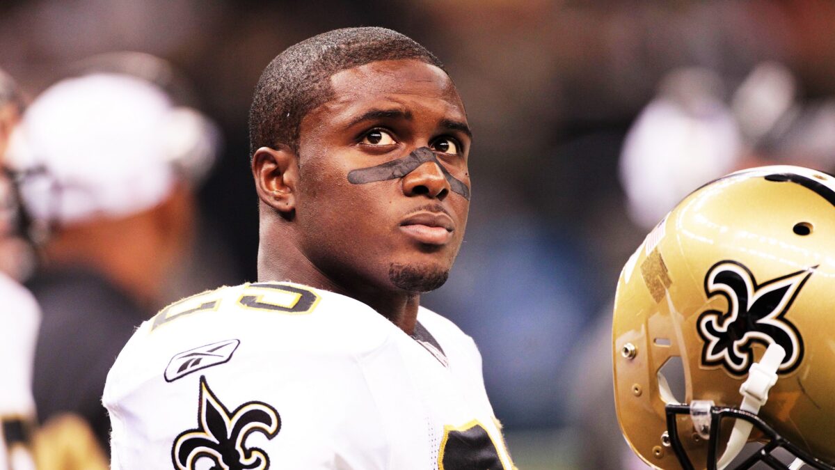 Reggie-Bush 16x9