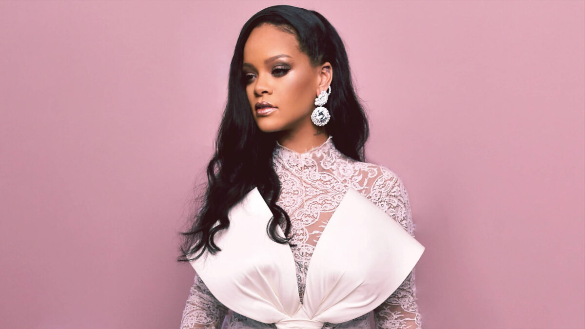 Rihanna-high-fashion_16x9.jpg