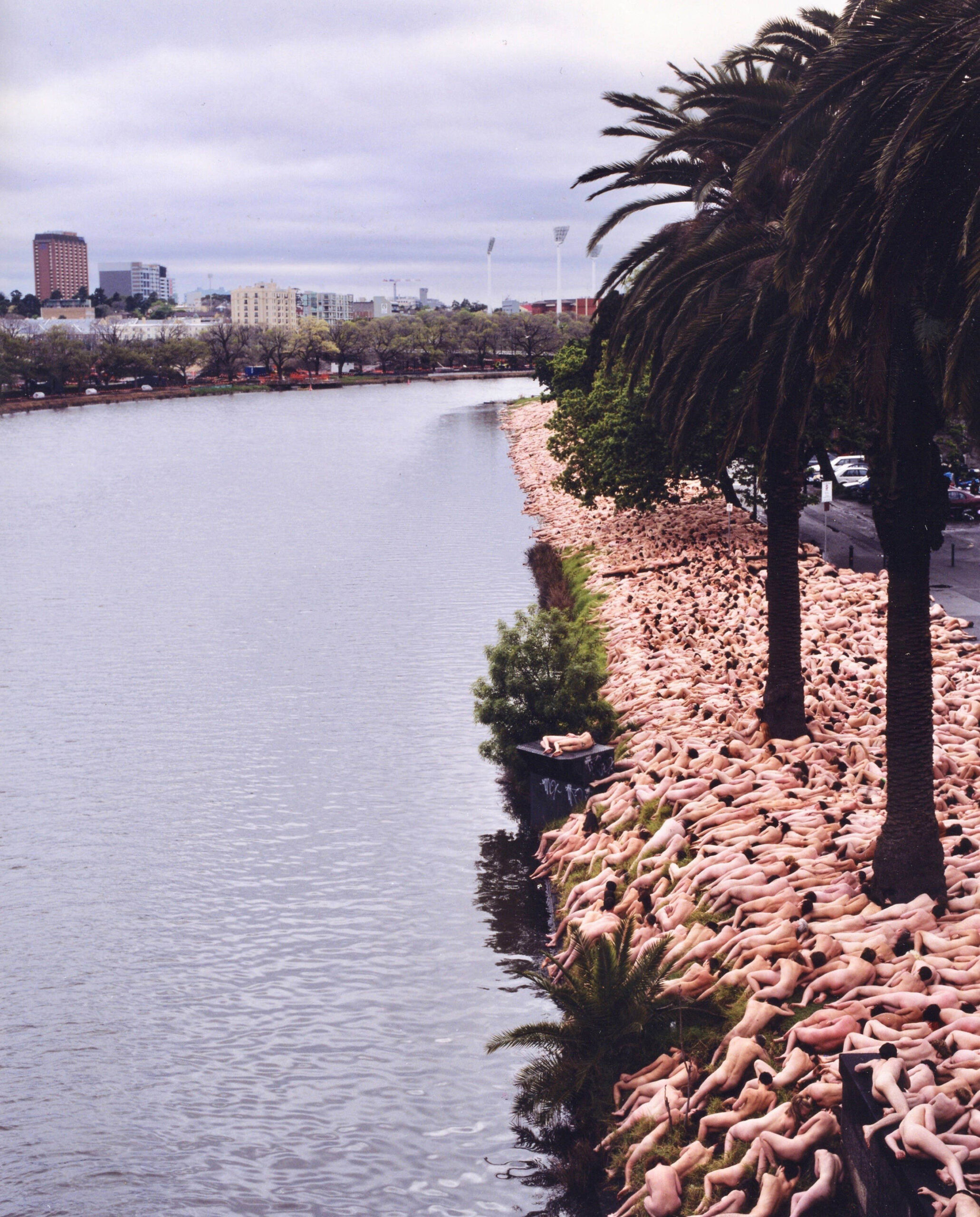 Spencer-Tunick_(05).jpg