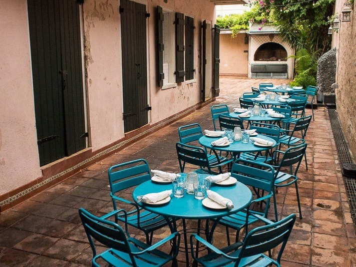 bars-we-love-cane-and-table-26-asset-2-full.jpg