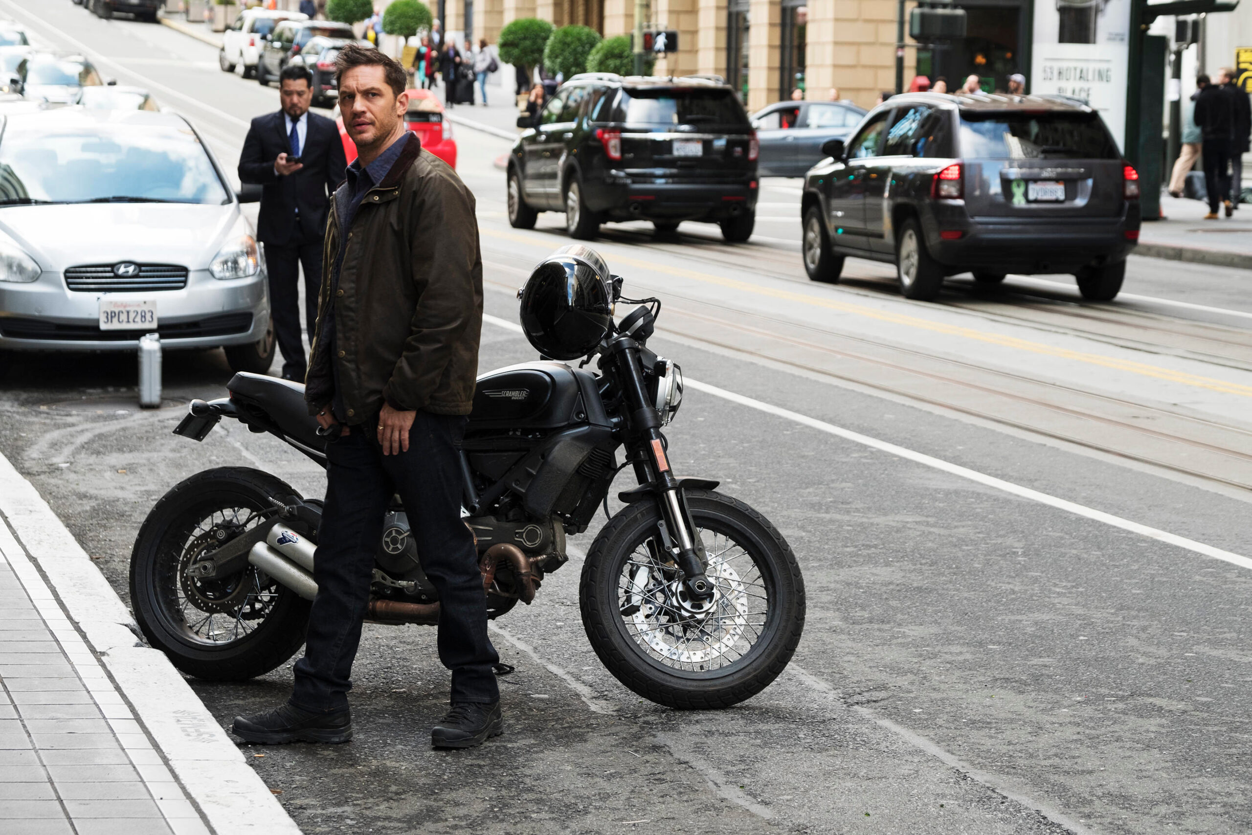 ducati_tom-hardy_embed(02).jpg