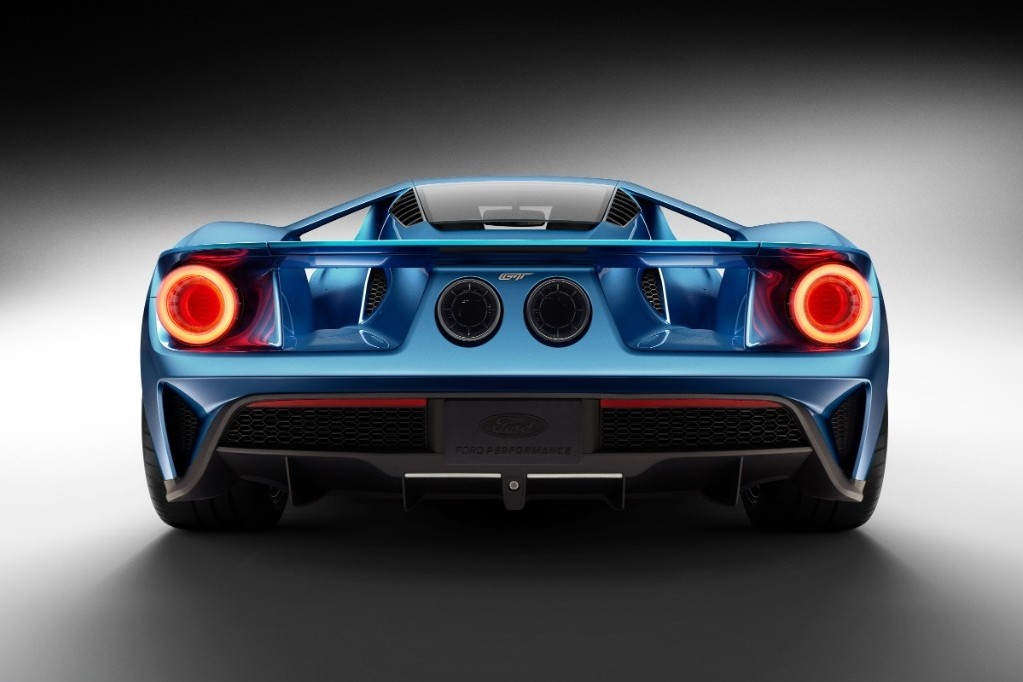 ford-gt-application-98-asset-2-full.jpg