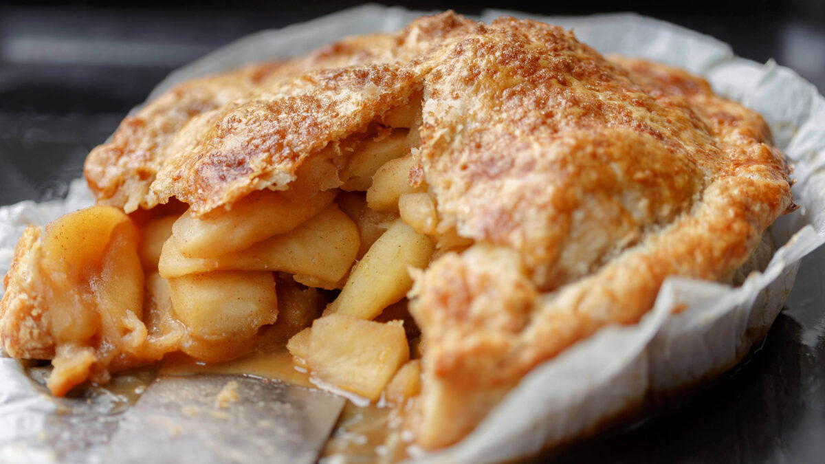 pie-felicia_sex-with-an-apple-pie_16x9.jpg