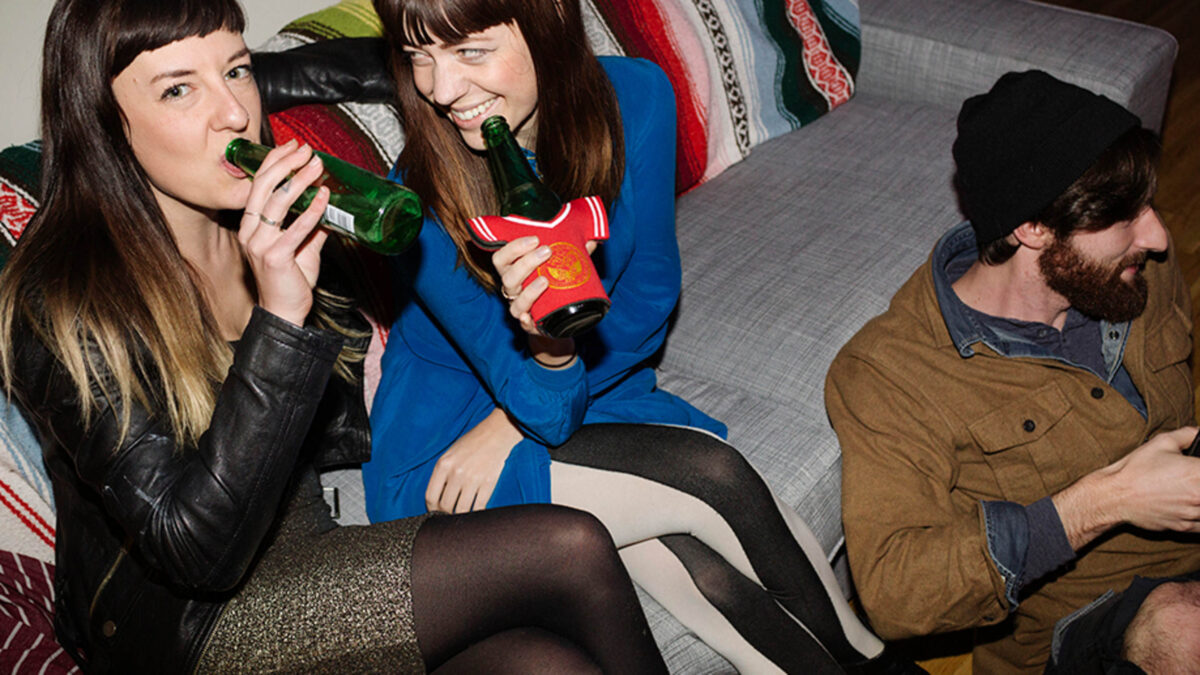 playboy-advisor-three-way-28-16x9.jpg