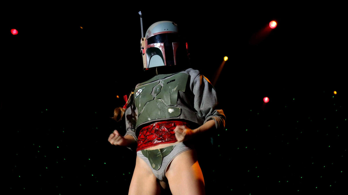 starwars-burlesque16x9.jpg