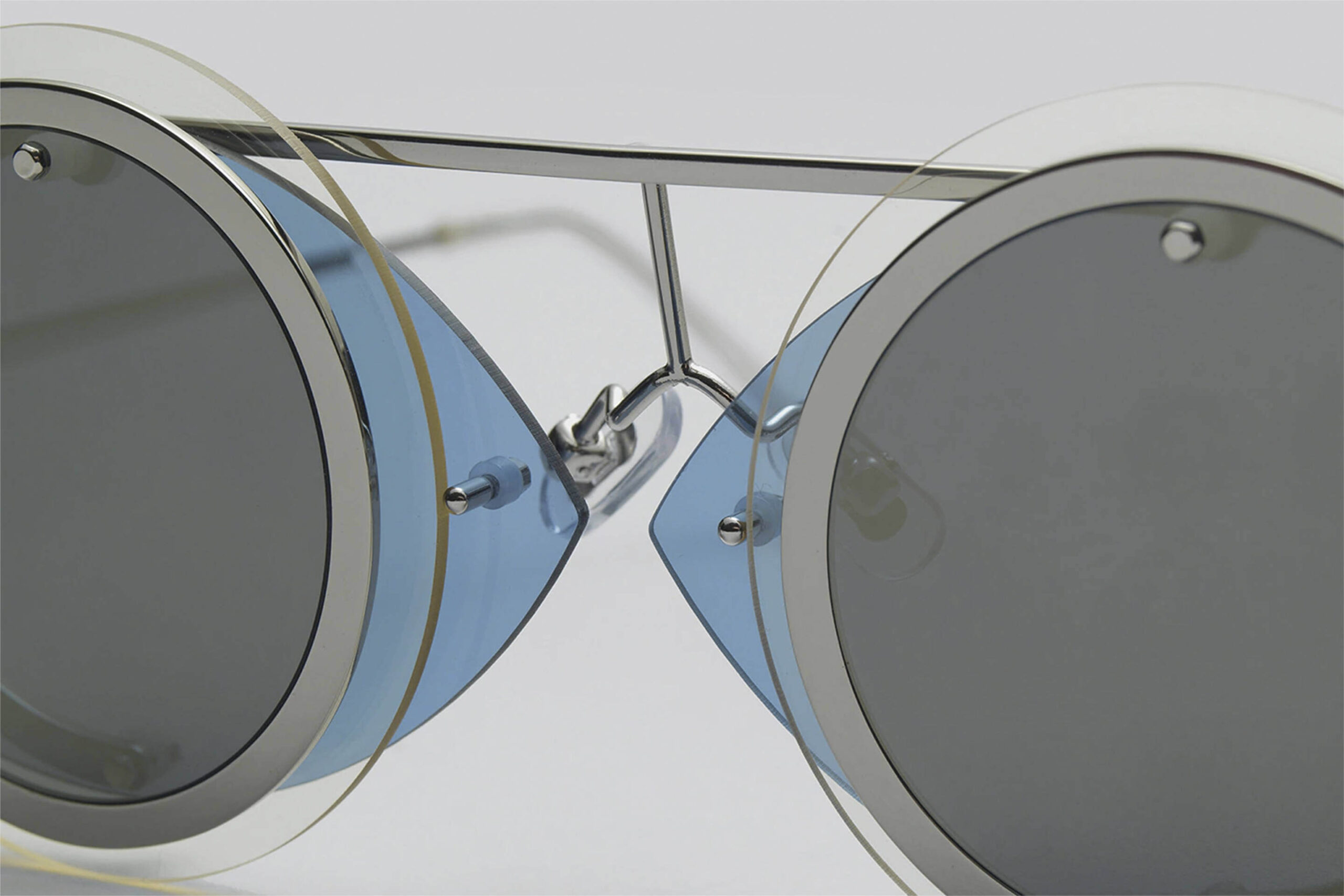sunglasses_embed_(2).jpg