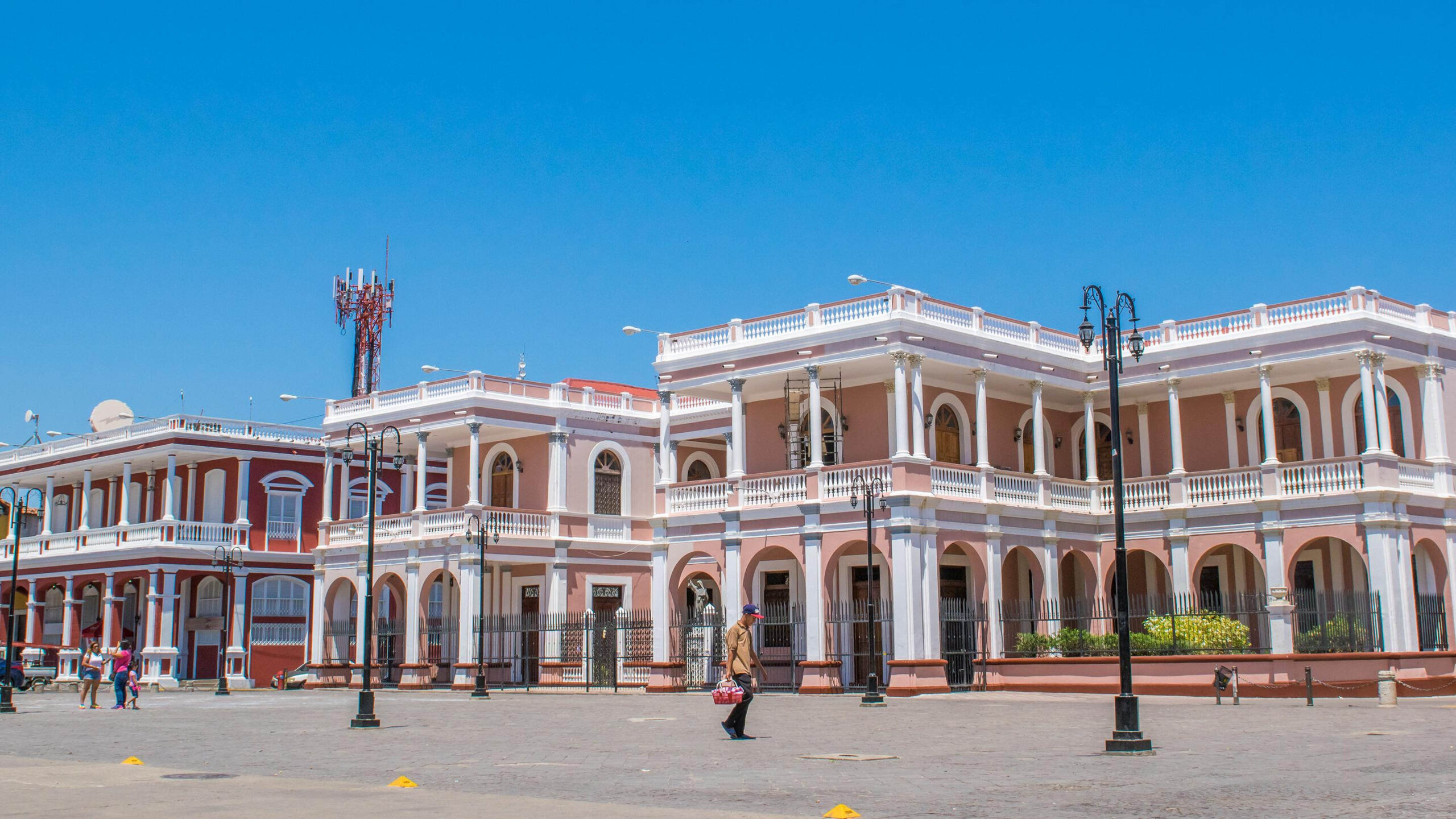 the-gentlemans-guide-to-exploring-nicaragua-230-asset-4-full.jpg