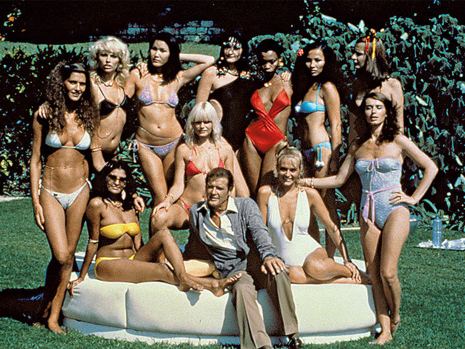 tula-first-transgender-in-playboy-1991-45-asset-02-full.jpg