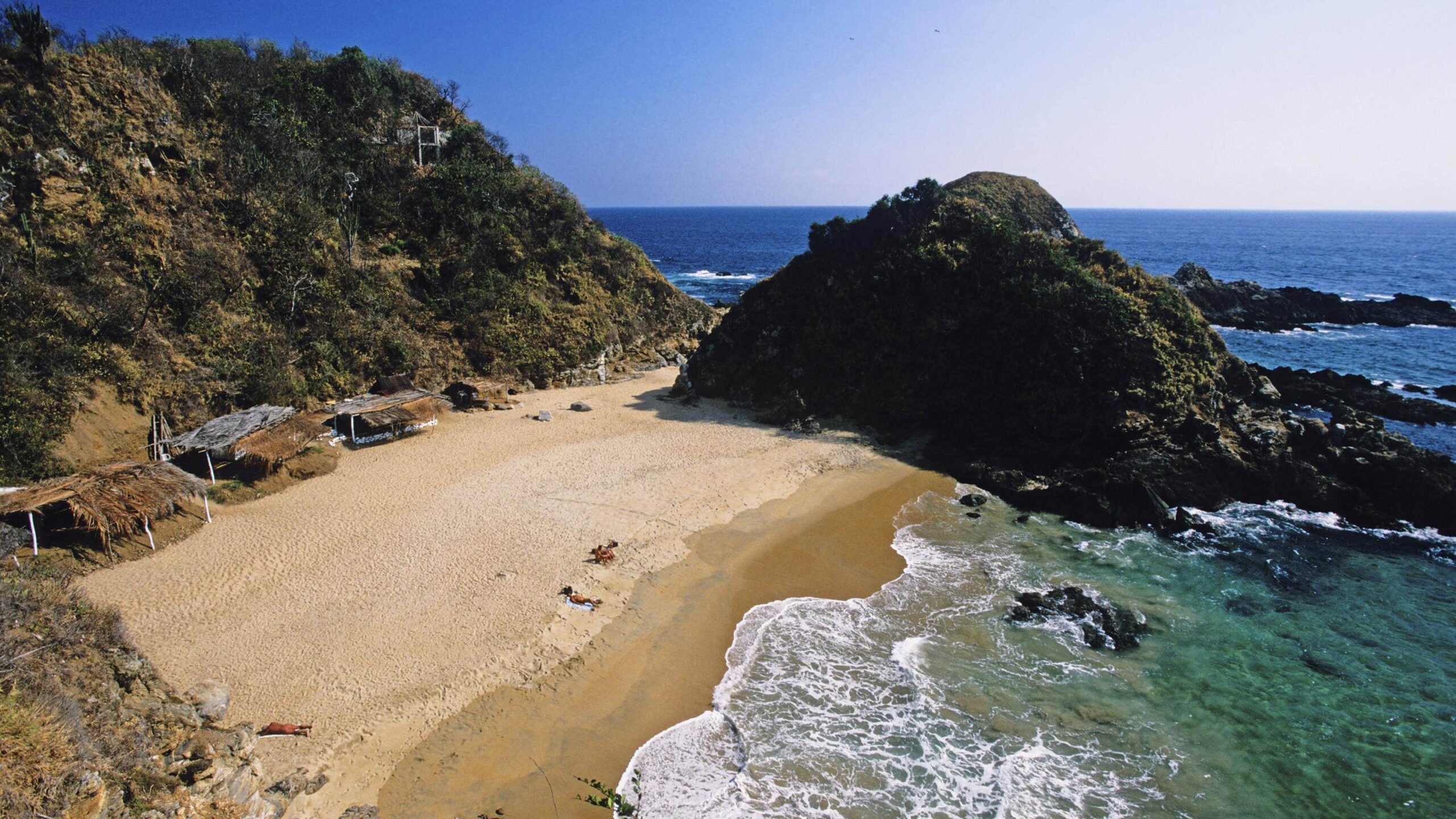 zipolite-mexico-nudist-festival-248-asset-1-full.jpg